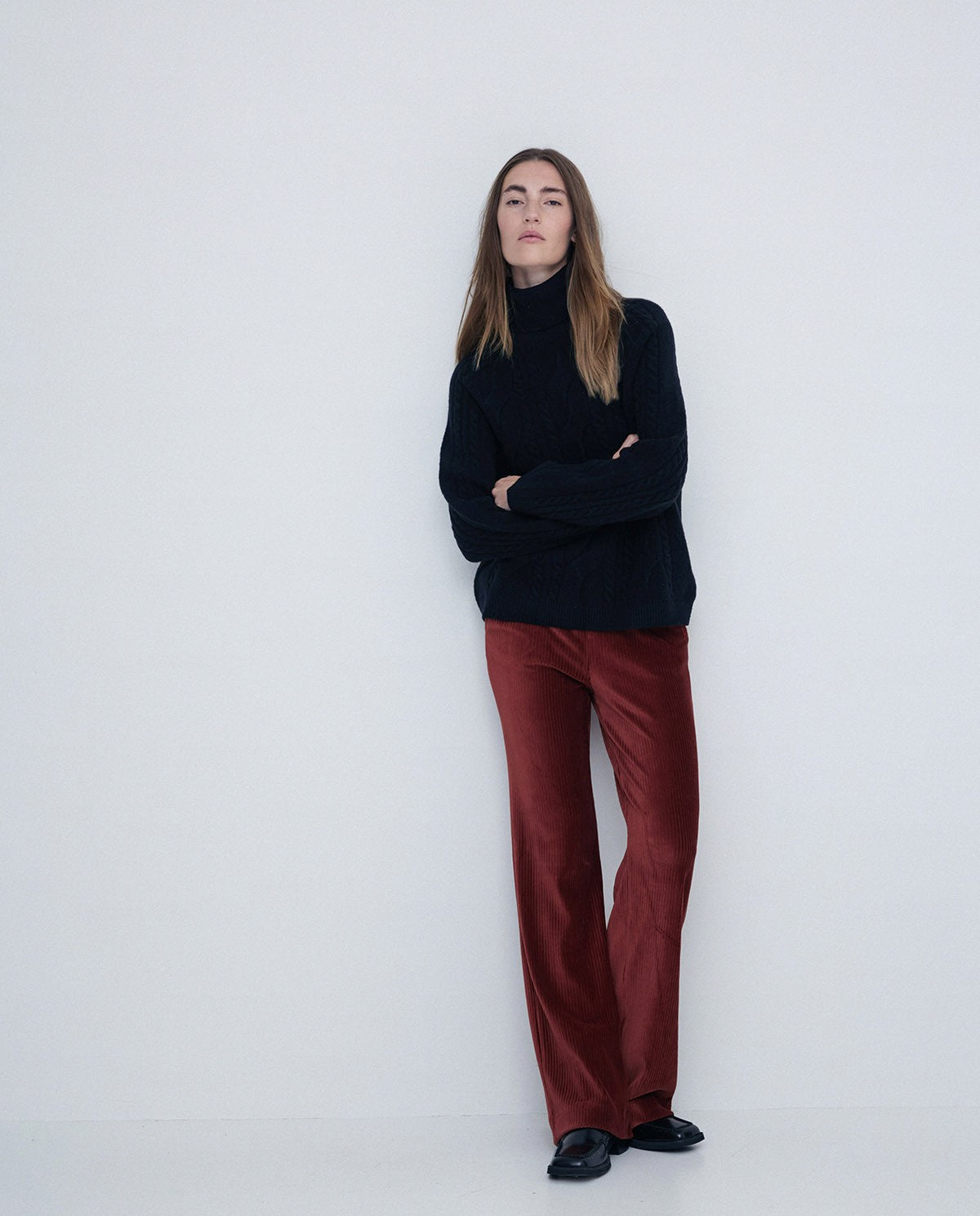 Yerse - Velvet Cord Flare Trouser Rust Brick