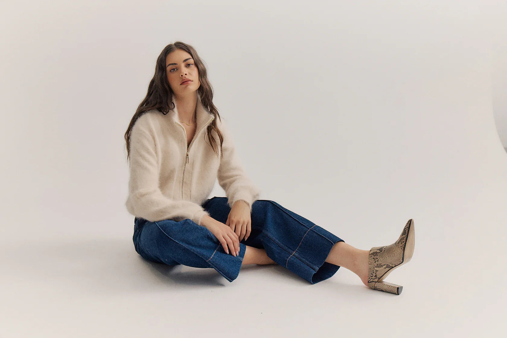 World of Nomads - Felix Zip Cardigan Oatmeal