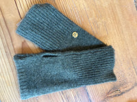 Mia Fratino - Classic Wrist Warmer - Jet Black, Foggy Grey, Cornflower Blue, French Navy, Graphite, Military, Petal, Toast, Umber
