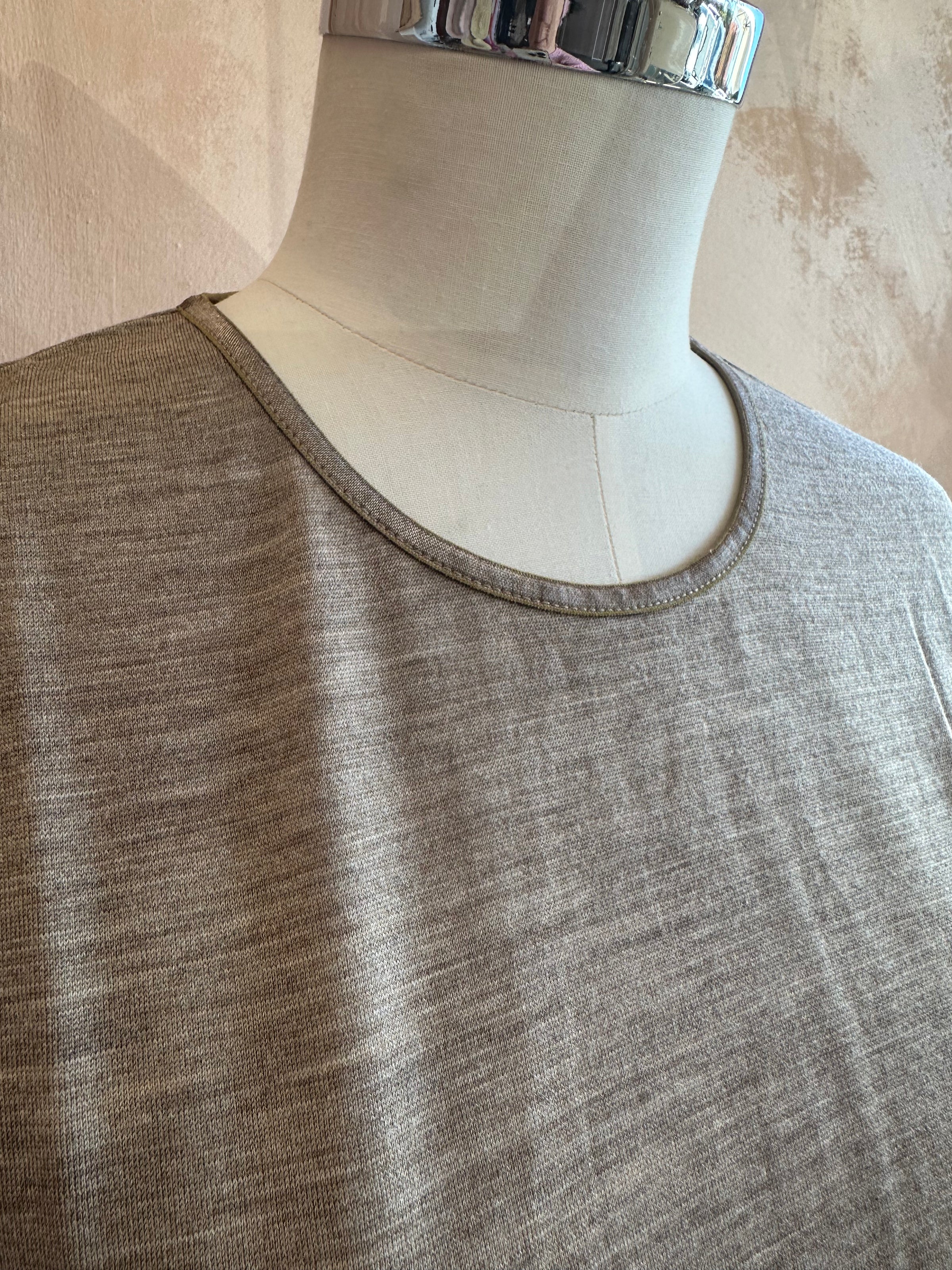 Ebony - Merino (210) LS Satin Crew Top Cappuccino