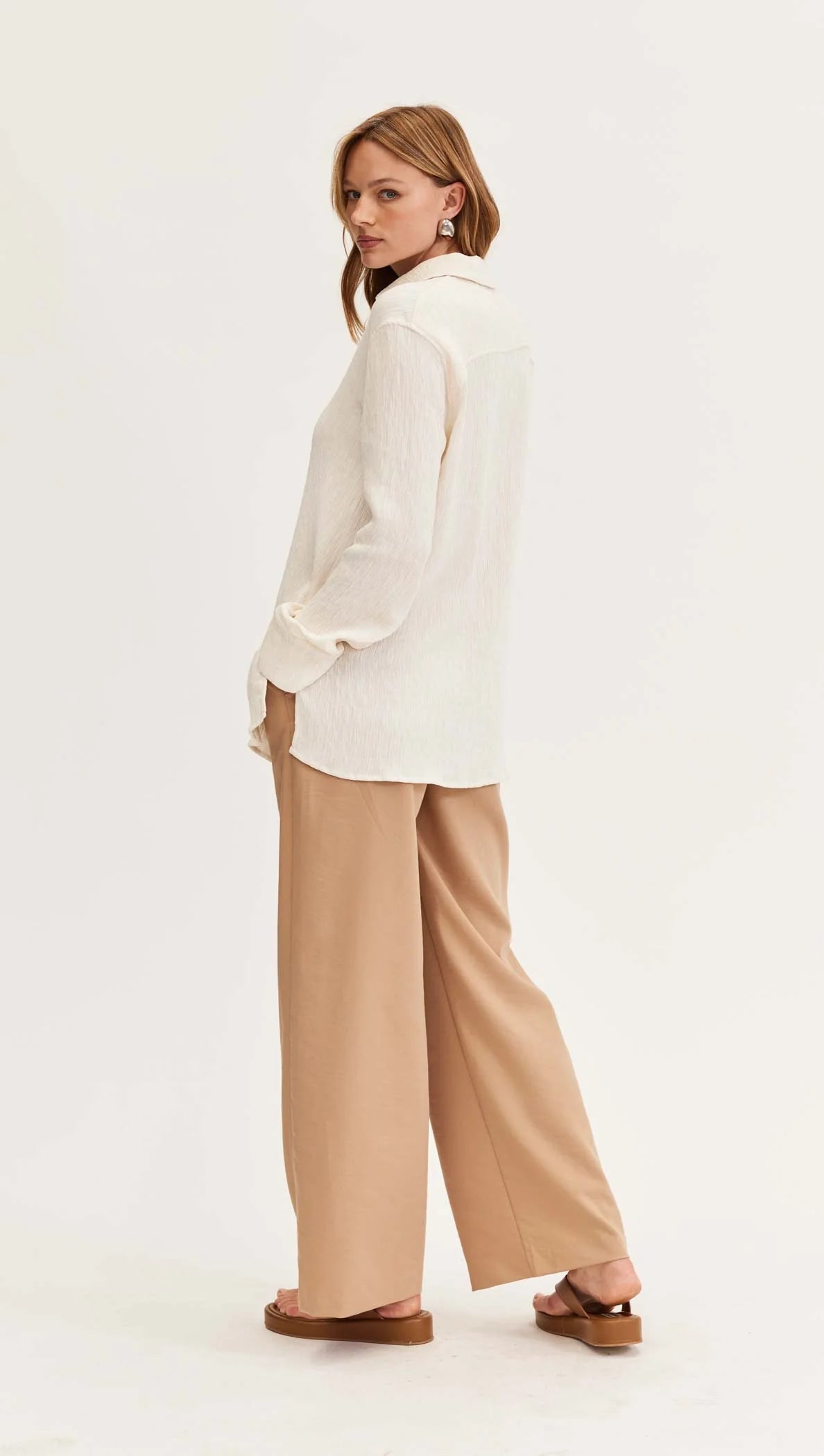 Staple the Label - Elena Textured Shirt Cream