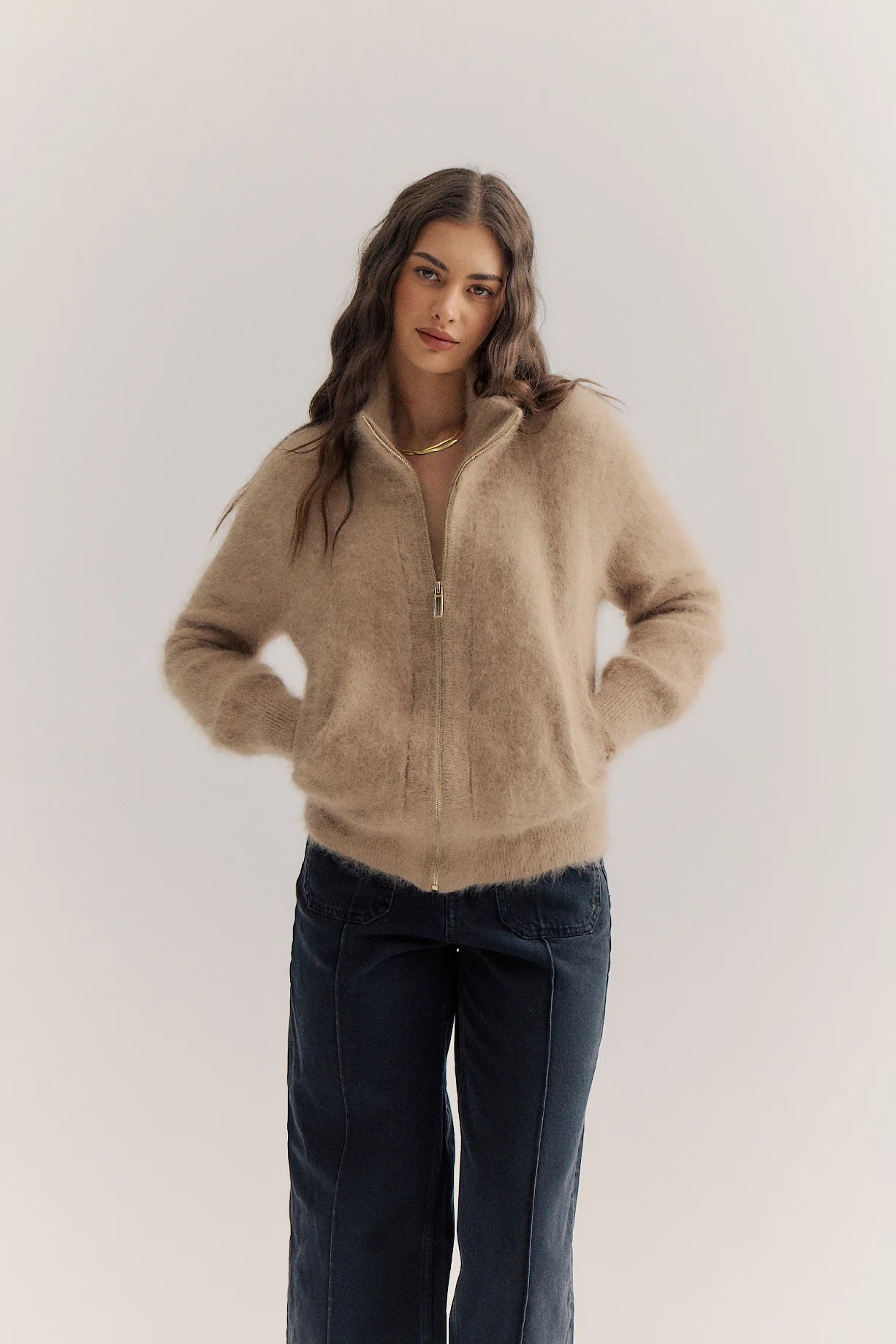 World of Nomads - Felix Zip Cardigan Latte