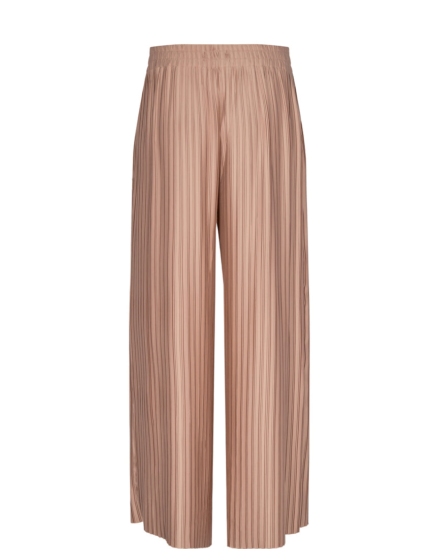 pleated pant in neutral based metallic beige gold. flare wide leg pant in flowing fabric elastic waist. back.
