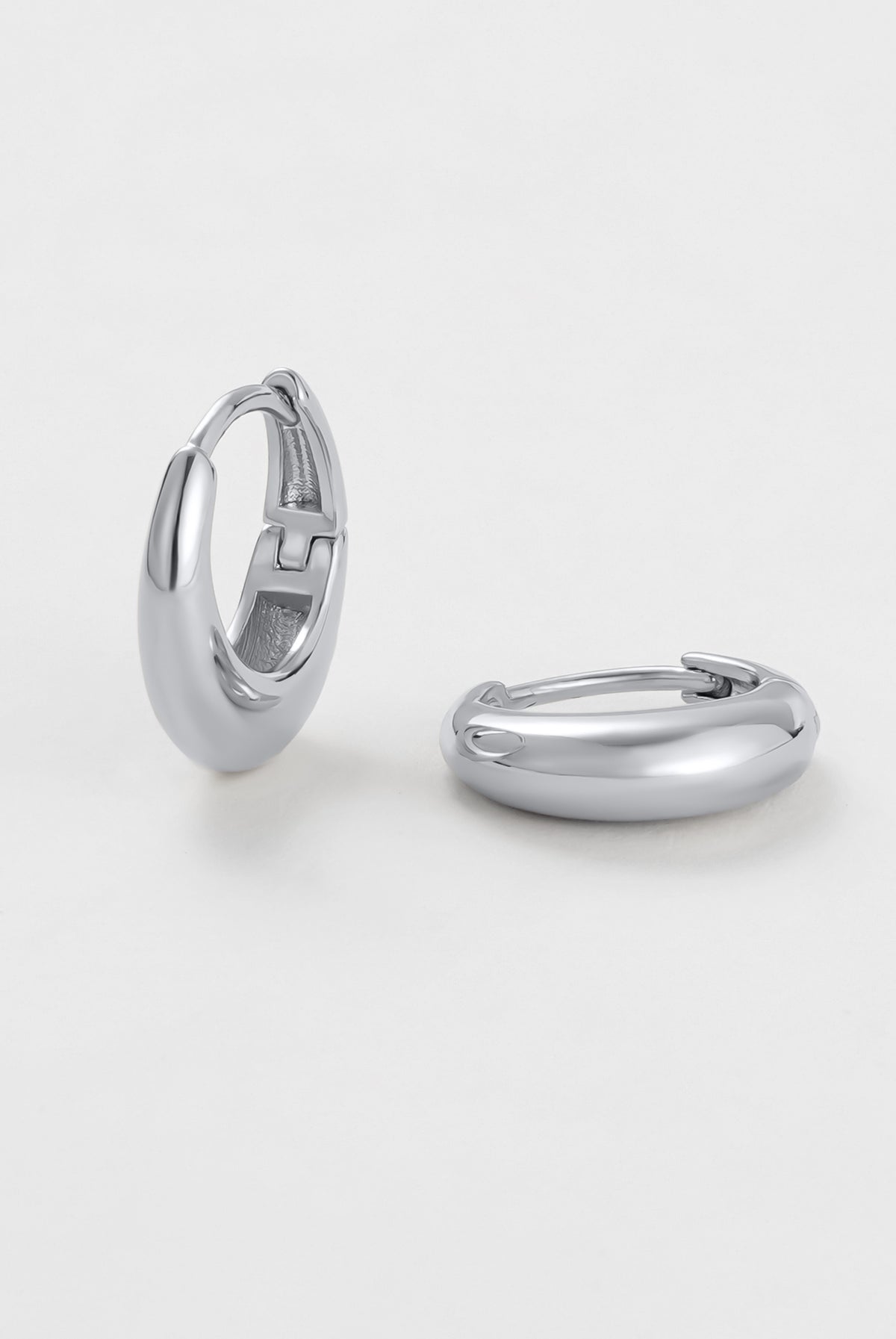 Zafino Cleo Hoop Medium Silver