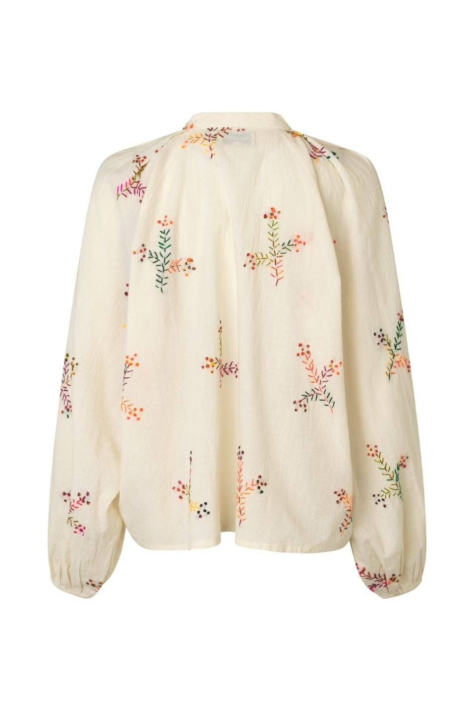 Lolly’s Laundry - Hailey LS Embroidered Shirt Creme