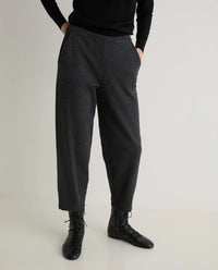 Yerse - Barrel Pants Herringbone