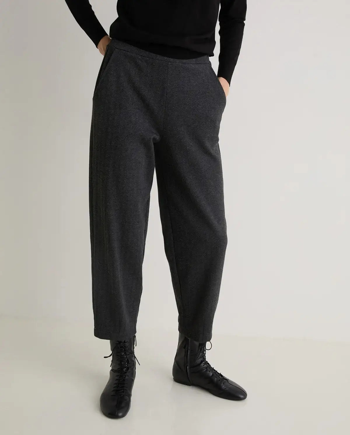 Yerse - Barrel Pants Herringbone