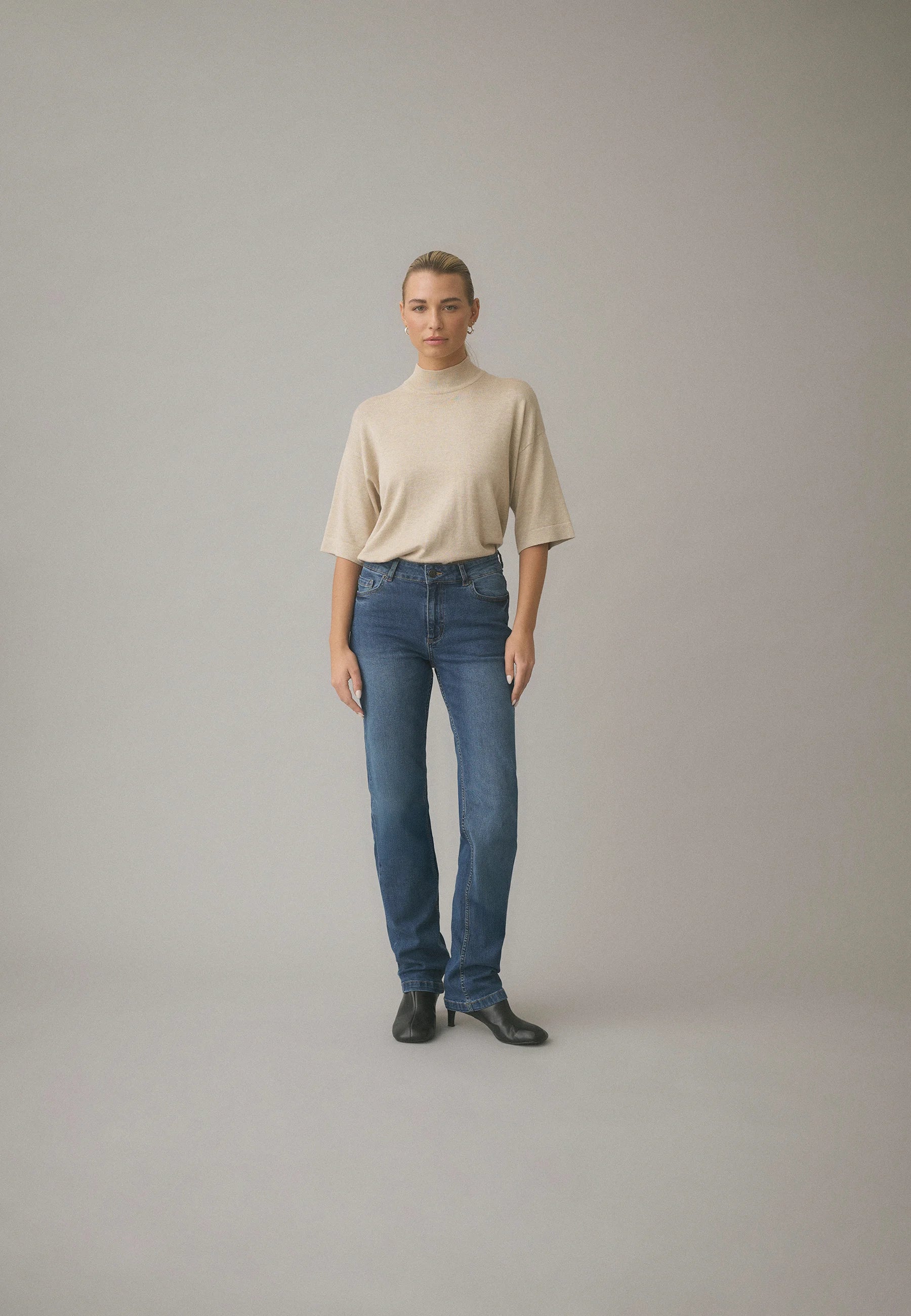 KAFFE - Maris Straight Leg Medium Blue Denim