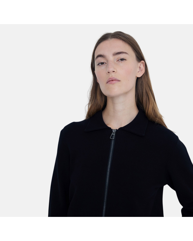 Yerse - Collared Zip Knit Top Black