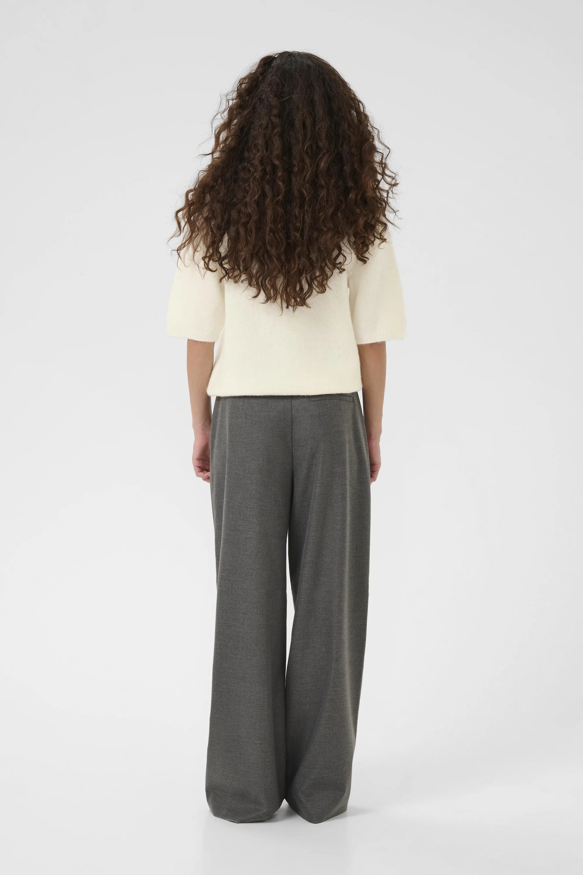 Gestuz - Alpha SS Crew Knit Top Ivory
