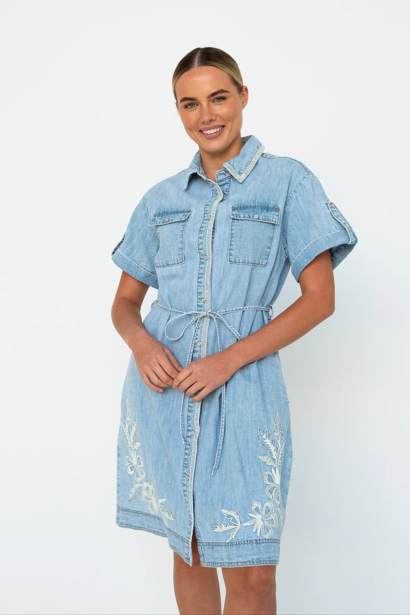 Kireina - Simone Dress Floral  Embroidery 70s Blue Chambray