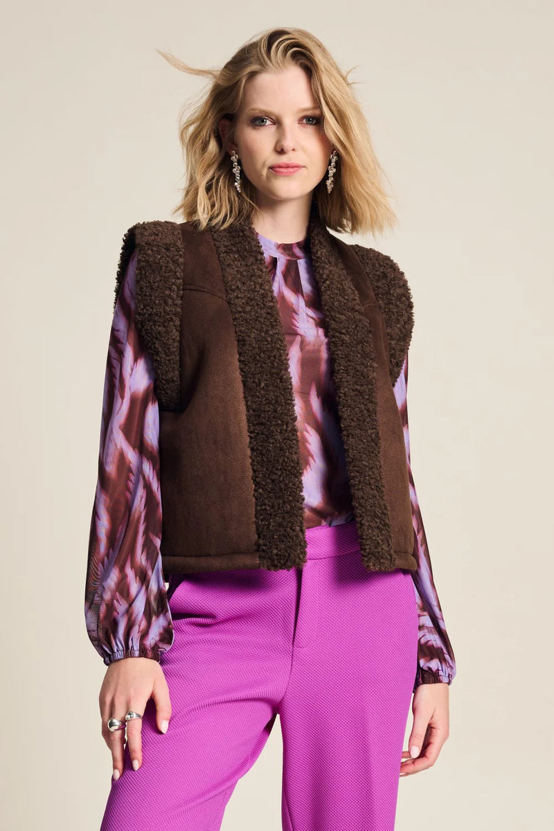 POM Amsterdam - Lammy Brown Gilet