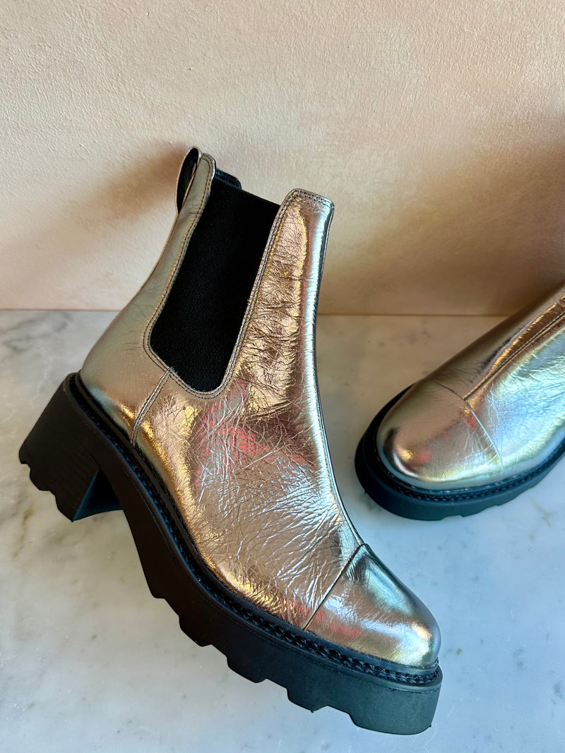CARRANO - 52709 Pewter Metallic Chelsea boot