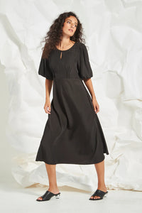 Glide - Opulent Dress black