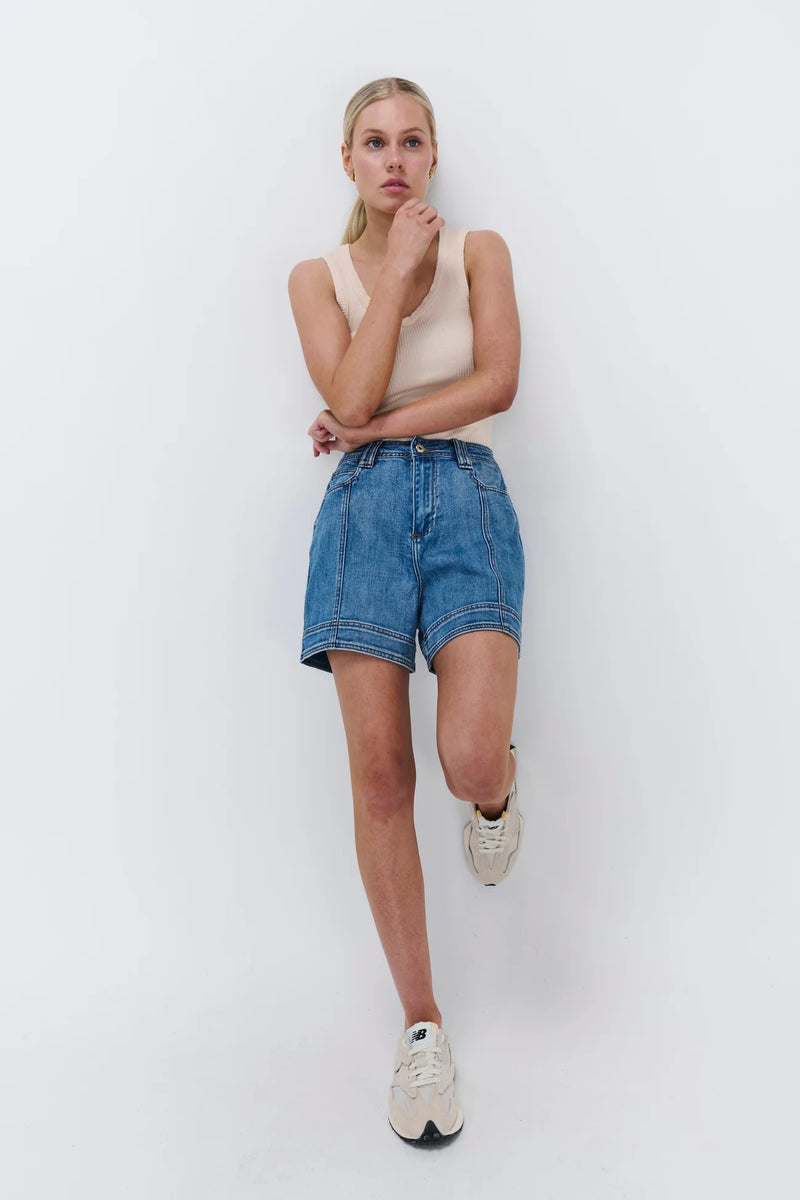 KIREINA - Sydney Short Dakota wash