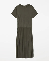 Yerse - Pleated Flare Dress Khaki Green