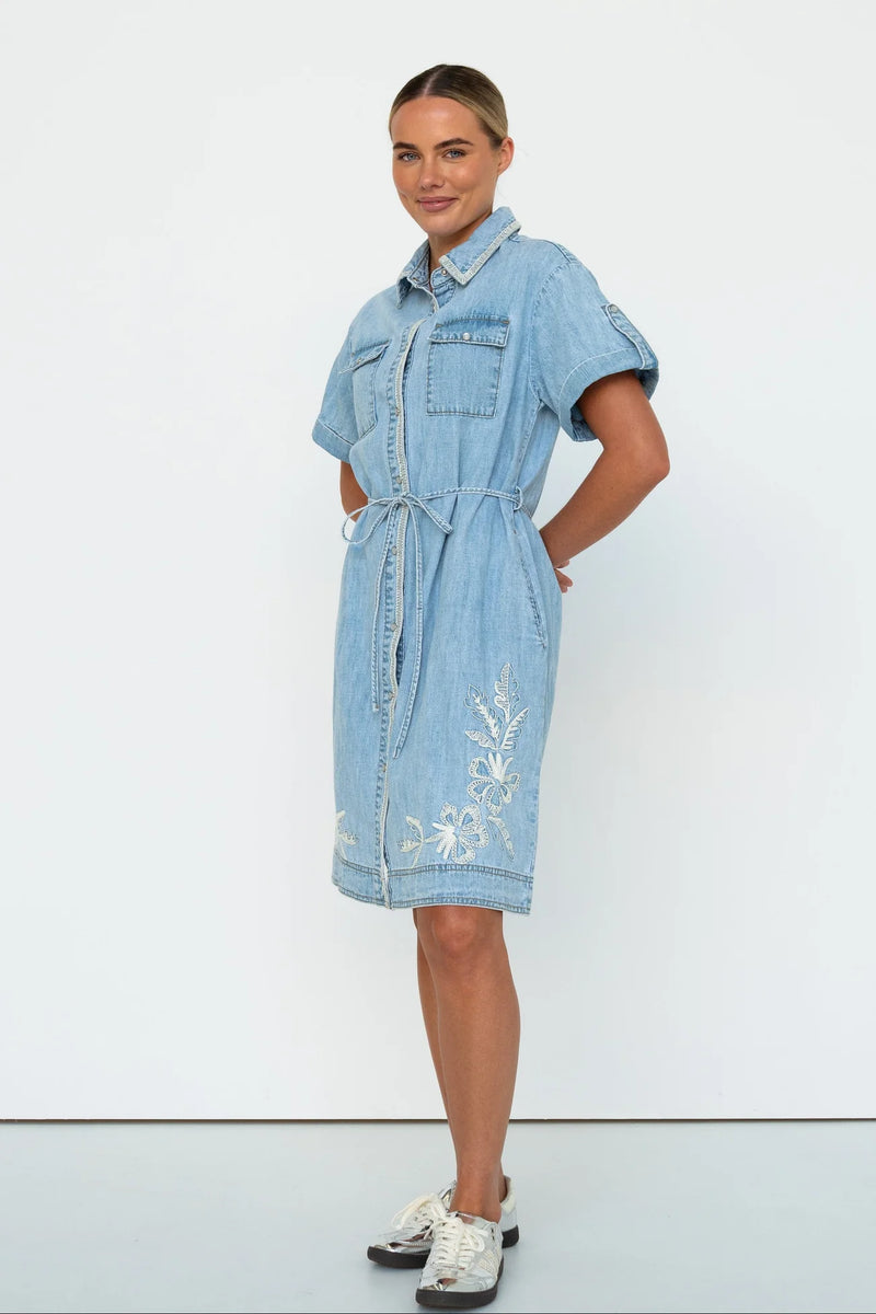 Kireina - Simone Dress Floral  Embroidery 70s Blue Chambray