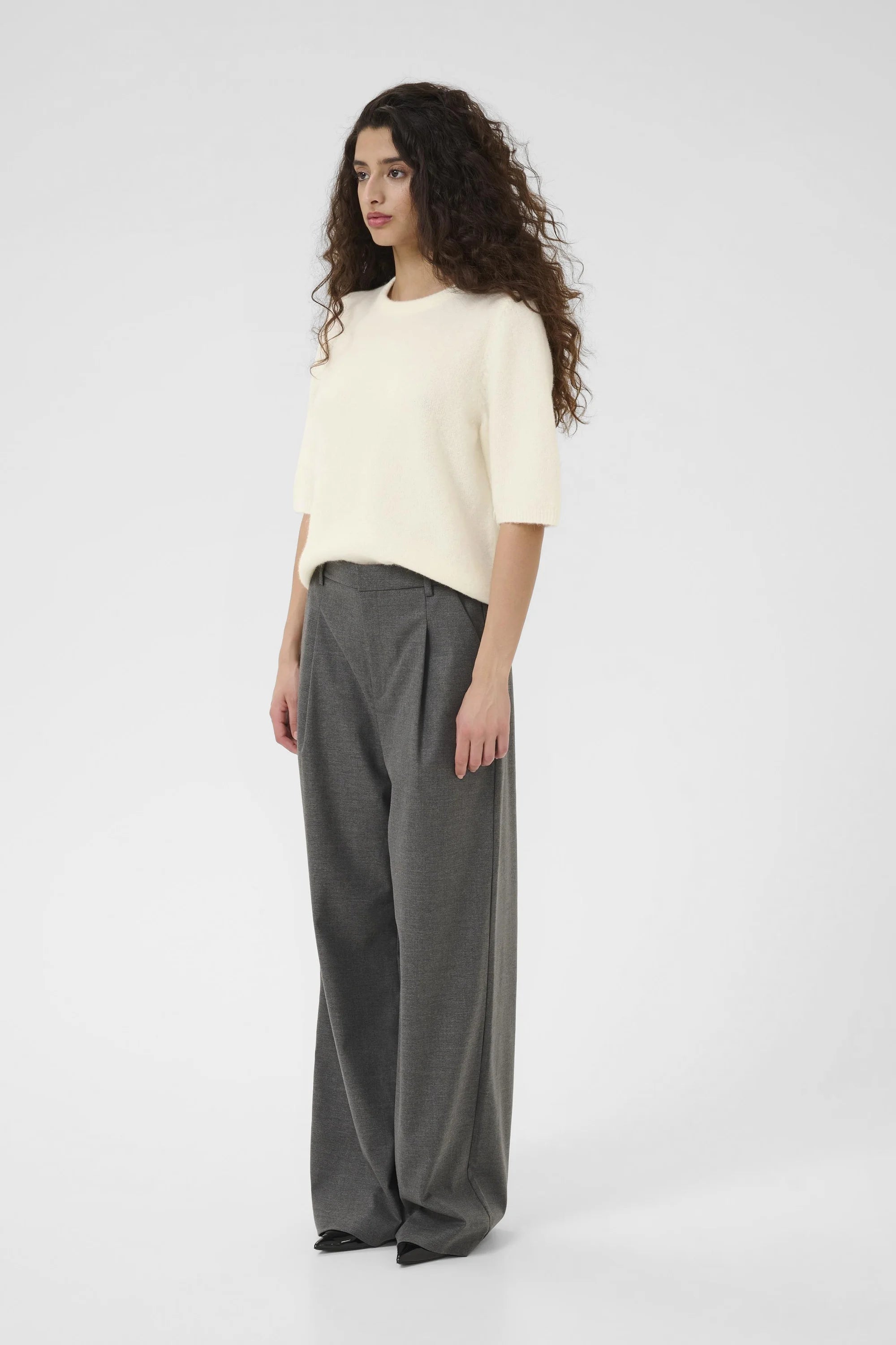 Gestuz - Alpha SS Crew Knit Top Ivory