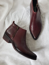 felmini c451 bordeaux western style short ankle boot with exterior zip