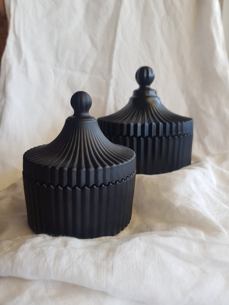 Cove Collection - Carousel Candle Black Monte Carlo